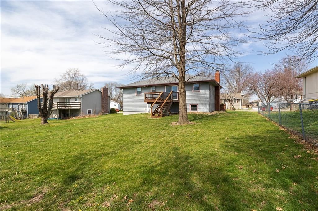 113 E Frank Street — photo 26