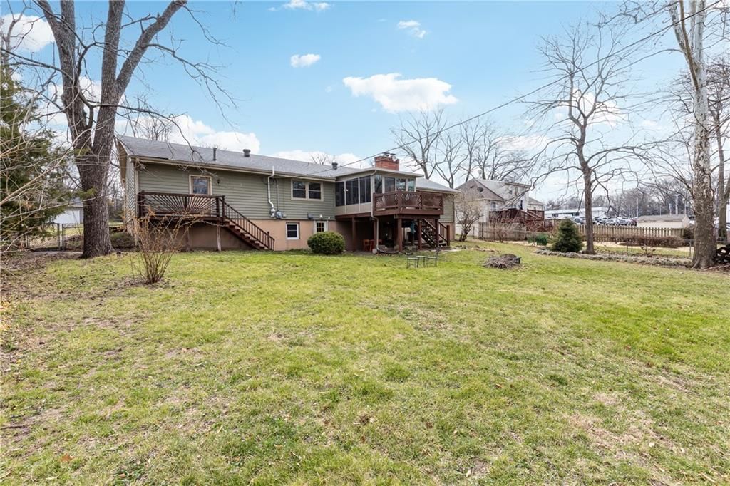 6138 Hemlock Street — photo 33