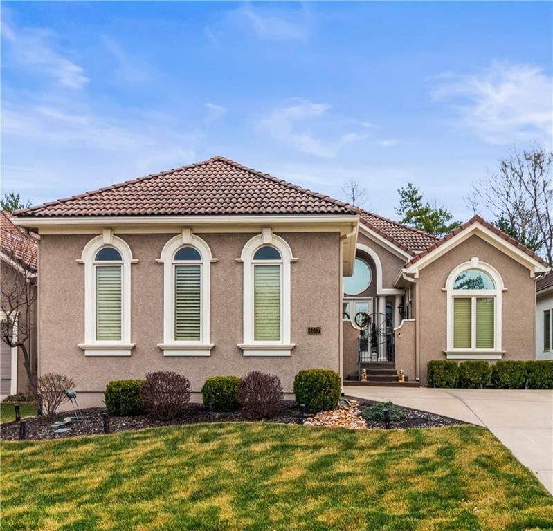 4517 NE Fairway Homes Drive — photo 3
