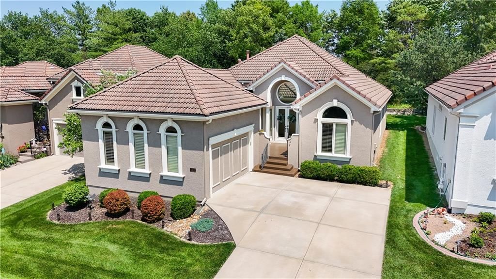 4517 NE Fairway Homes Drive — photo 36