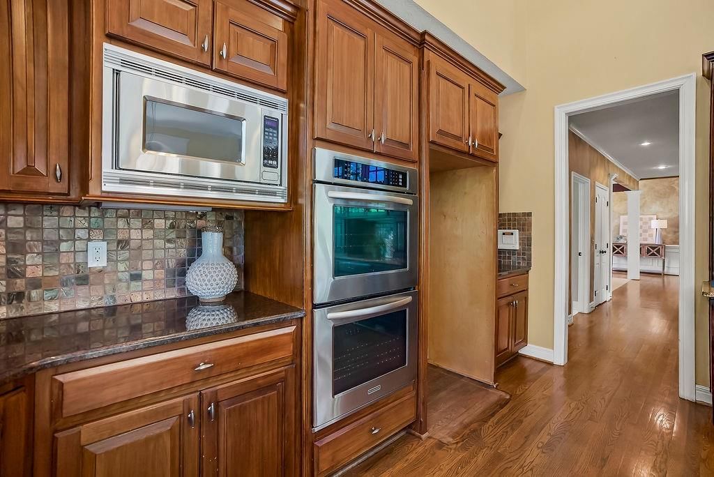 14400 Grant Street — photo 17