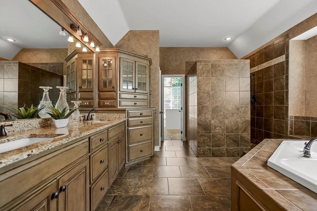 14400 Grant Street — photo 32