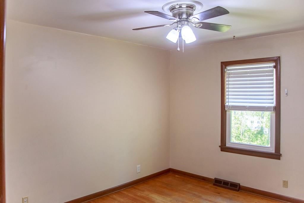 545 JEFFERSON Circle — photo 7