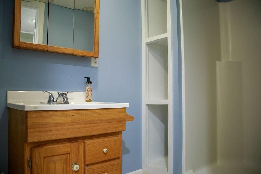 545 JEFFERSON Circle — photo 17