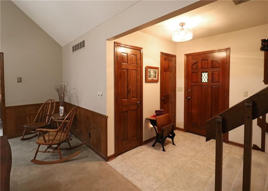 216 Johnston Parkway — photo 4