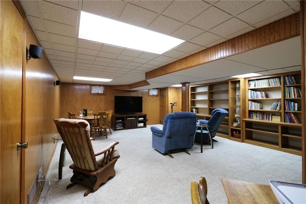 216 Johnston Parkway — photo 22