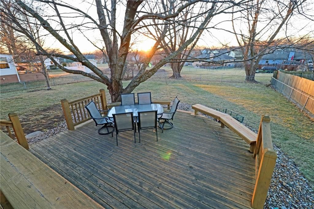 216 Johnston Parkway — photo 27