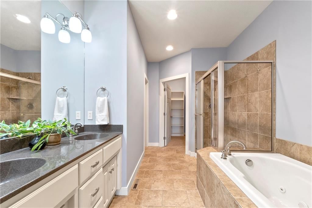 7807 W 158th Terrace — photo 11