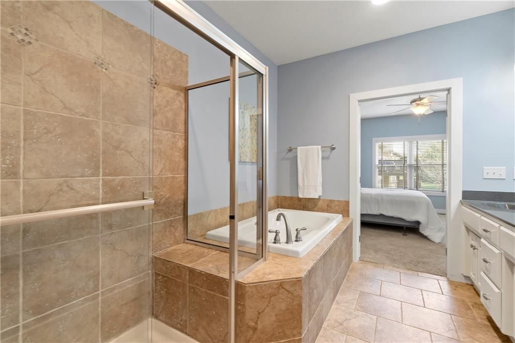 7807 W 158th Terrace — photo 13