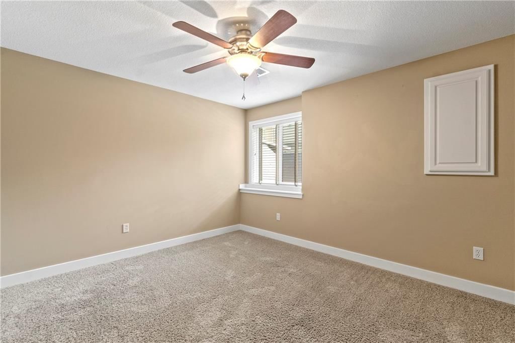 7807 W 158th Terrace — photo 23