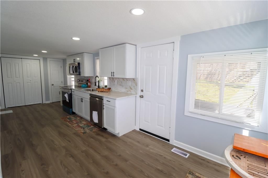 343 N VALLEY Street — photo 6