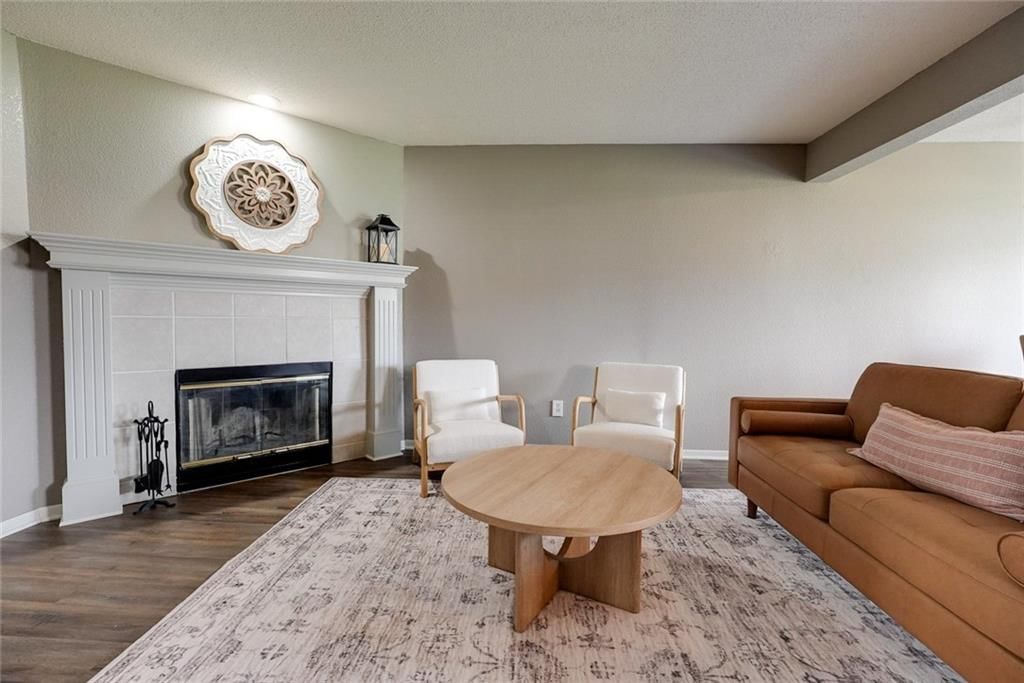 5833 Plantation Lane — photo 3