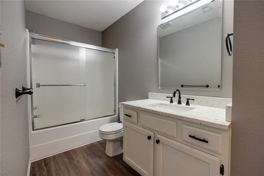 5833 Plantation Lane — photo 11