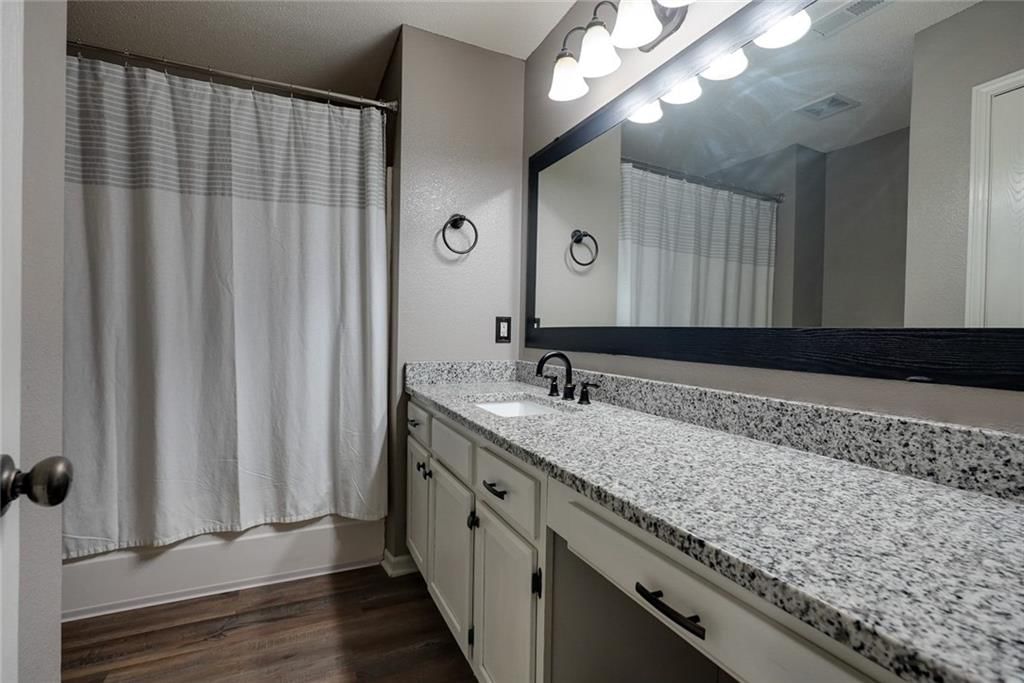 5833 Plantation Lane — photo 15