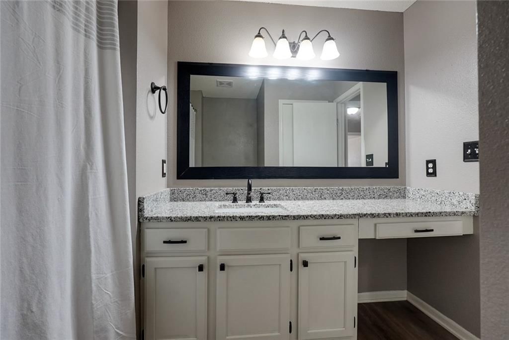 5833 Plantation Lane — photo 16