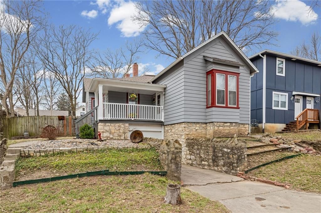1434 6th Avenue, Leavenworth, KS