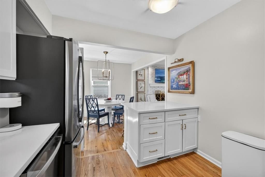 8806 W 72 Terrace — photo 11