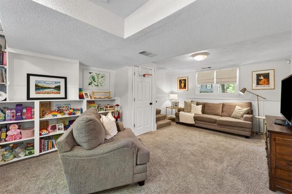 8806 W 72 Terrace — photo 28