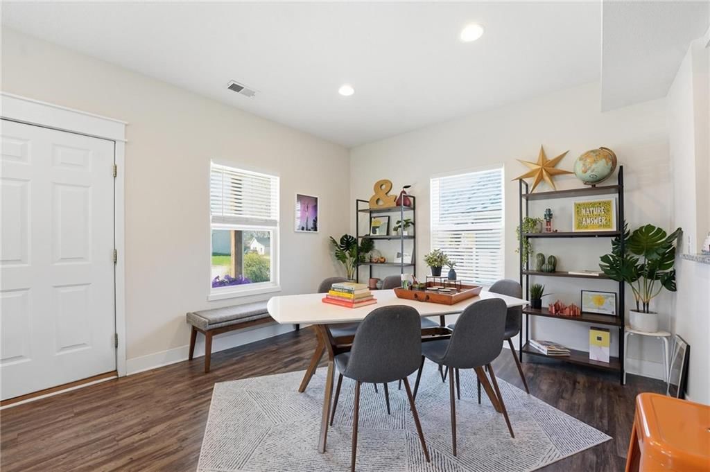 208 NW 16th Street — photo 9