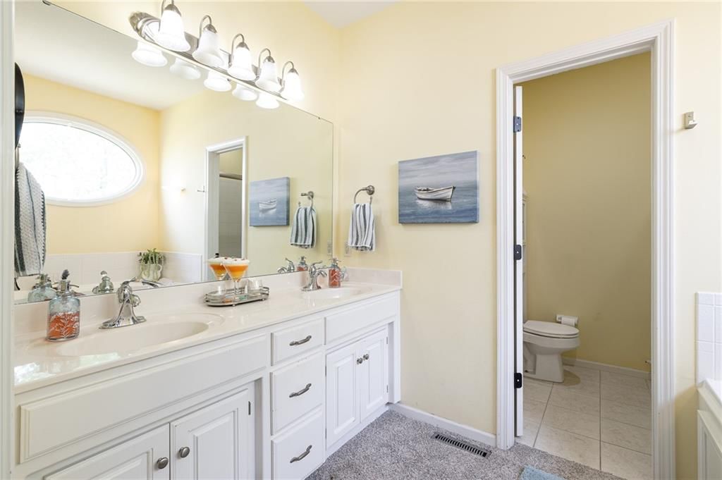 2664 W Whitney Street — photo 28