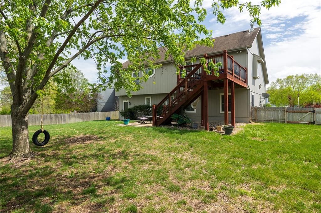 2664 W Whitney Street — photo 43