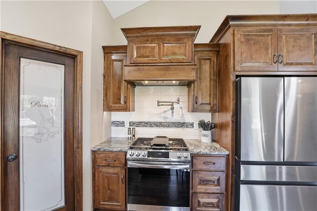 12305 N Wayne Avenue — photo 15