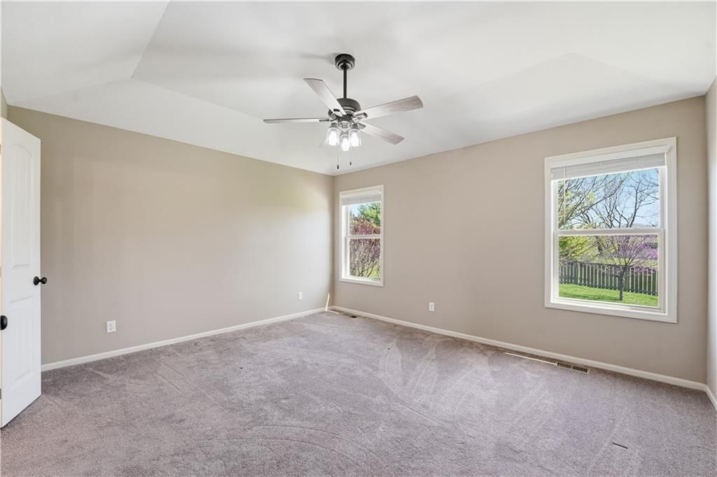 12305 N Wayne Avenue — photo 30
