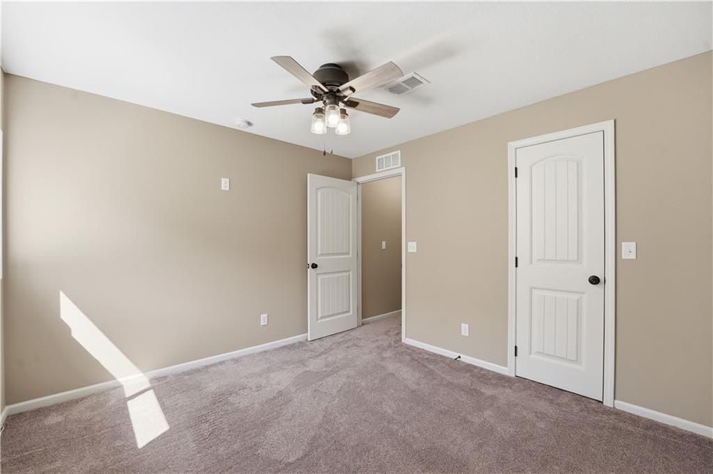 12305 N Wayne Avenue — photo 33