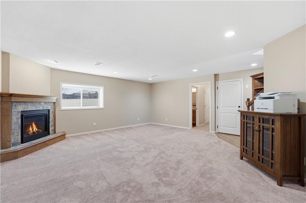12305 N Wayne Avenue — photo 40