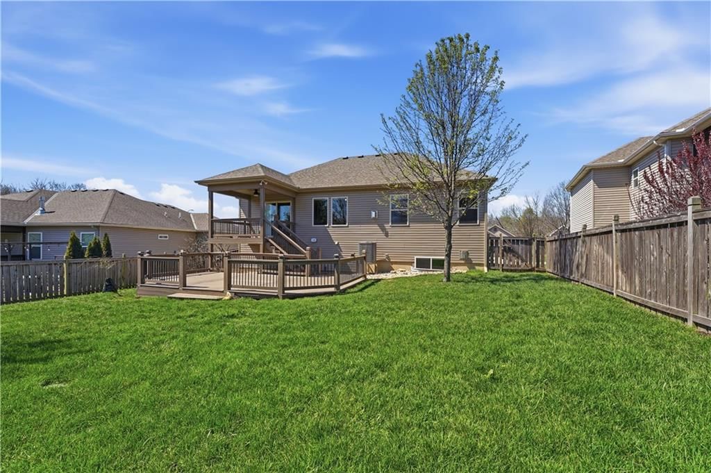 12305 N Wayne Avenue — photo 44