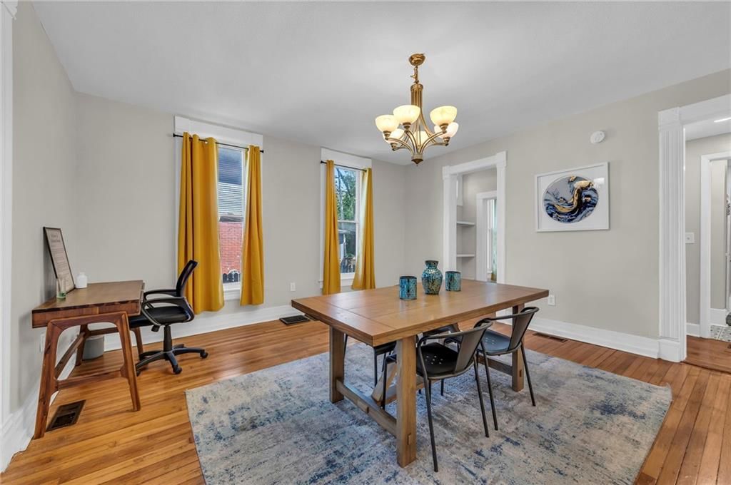 2745 Holmes Street — photo 10