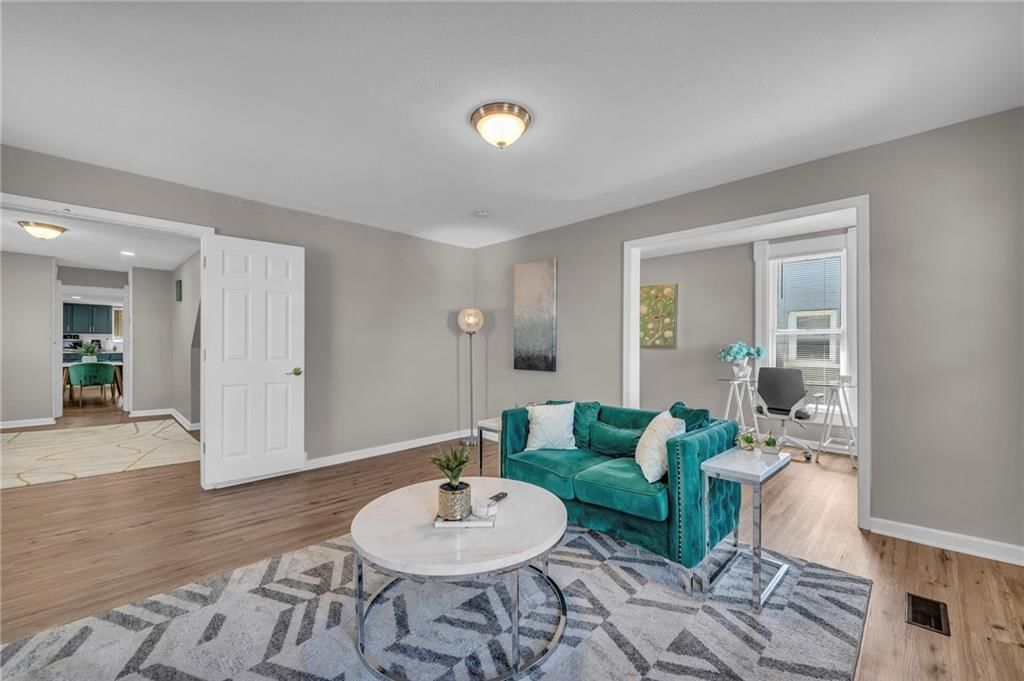 2745 Holmes Street — photo 30
