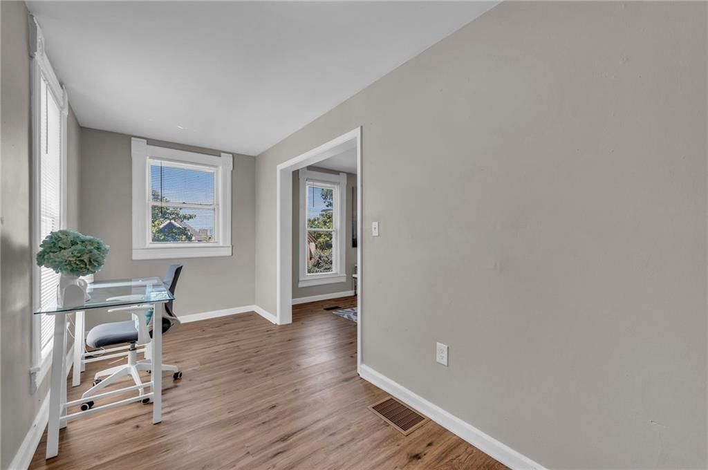 2745 Holmes Street — photo 36