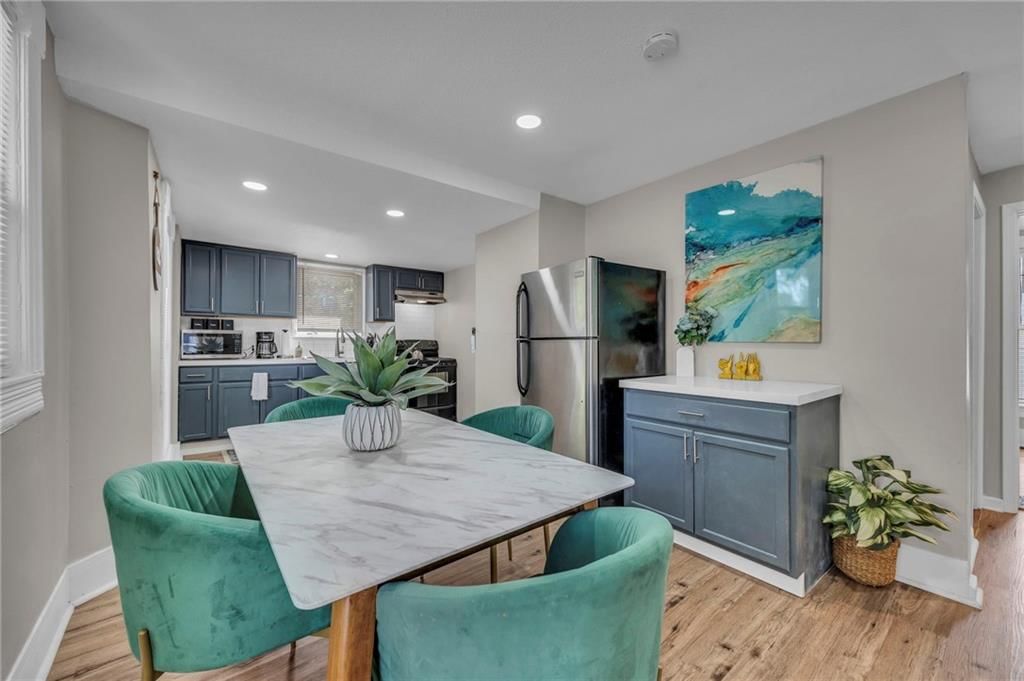 2745 Holmes Street — photo 37