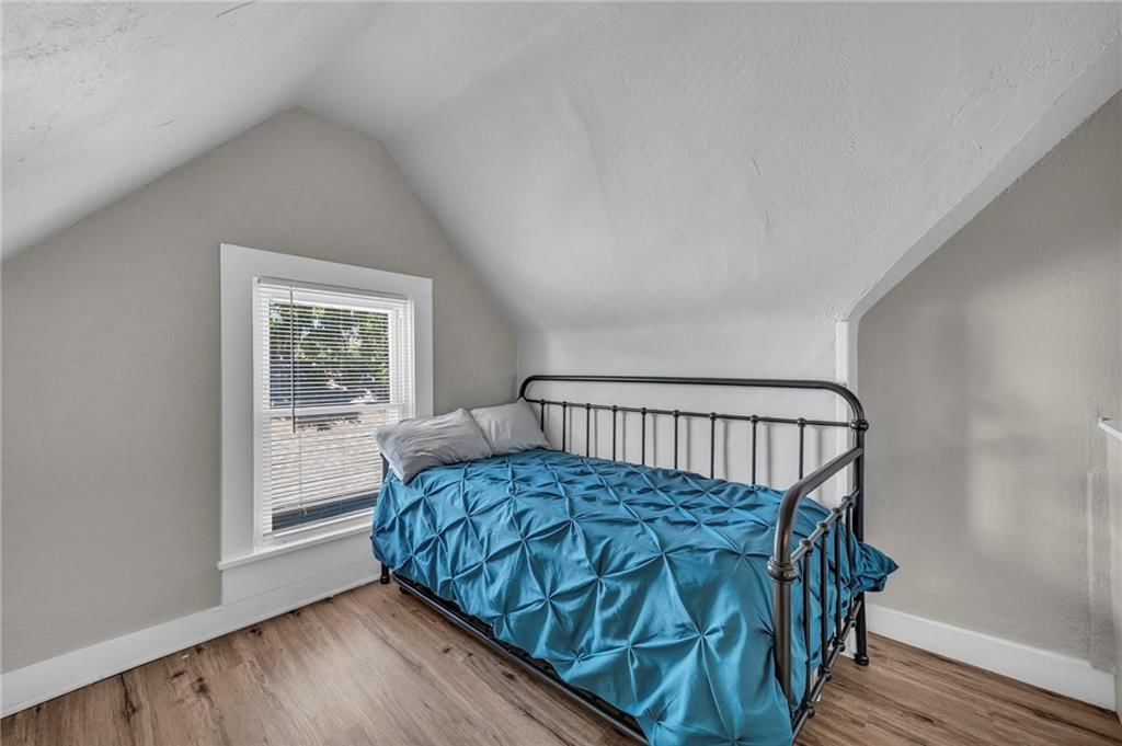2745 Holmes Street — photo 46