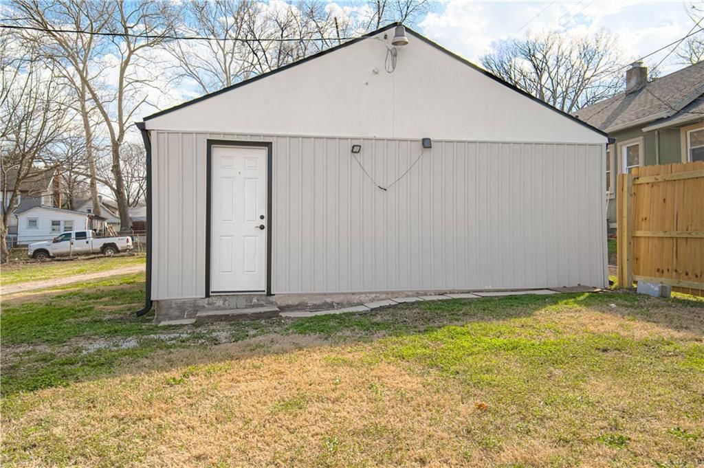 1538 S 40th Street — photo 30