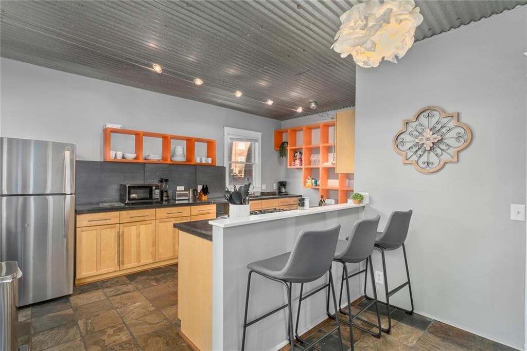 4031 Campbell Street — photo 24