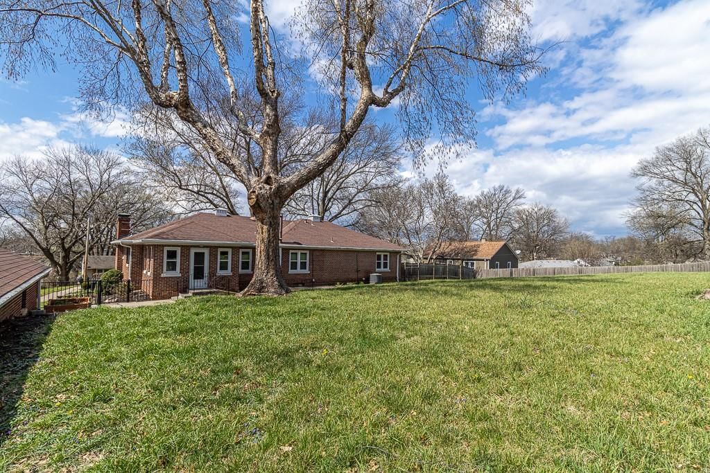 1505 S 39th Street — photo 10