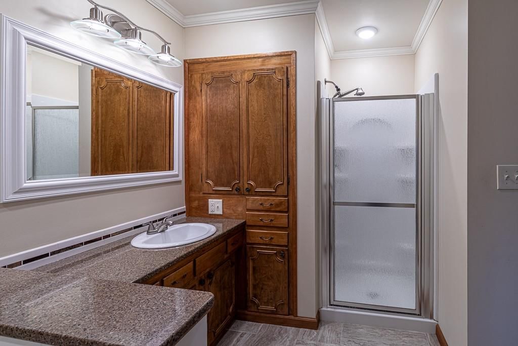 1505 S 39th Street — photo 35
