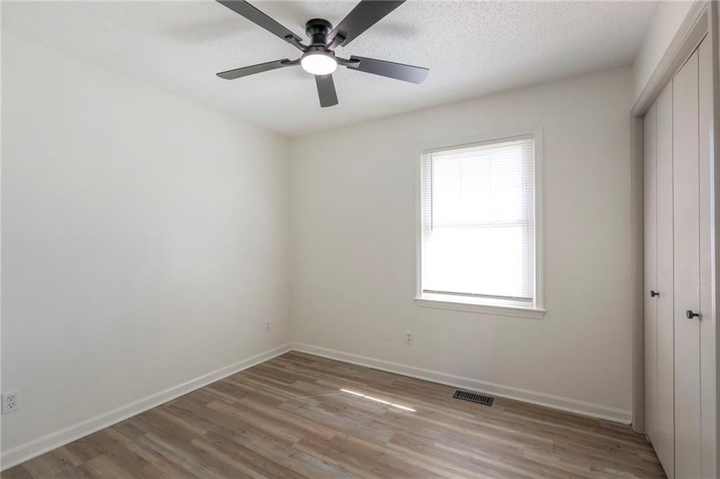 211 Gregg Street — photo 23