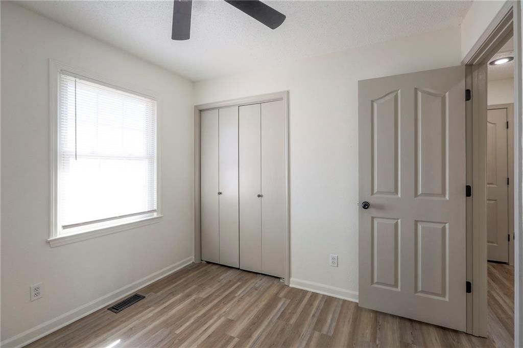 211 Gregg Street — photo 24