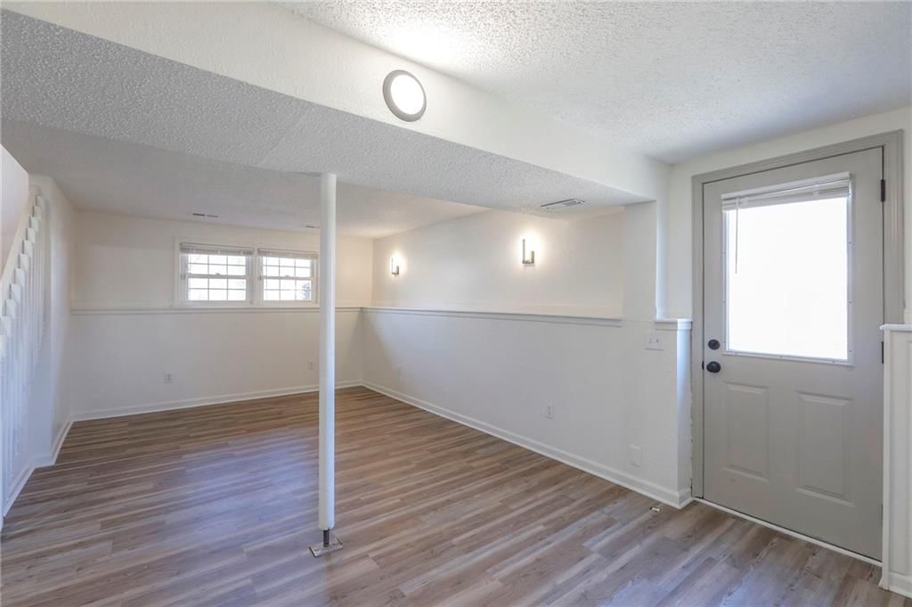 211 Gregg Street — photo 26