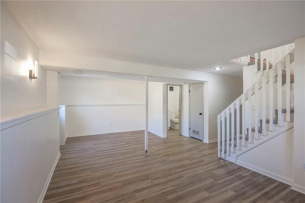 211 Gregg Street — photo 28