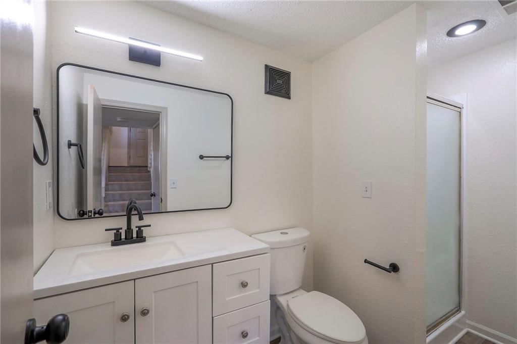 211 Gregg Street — photo 30