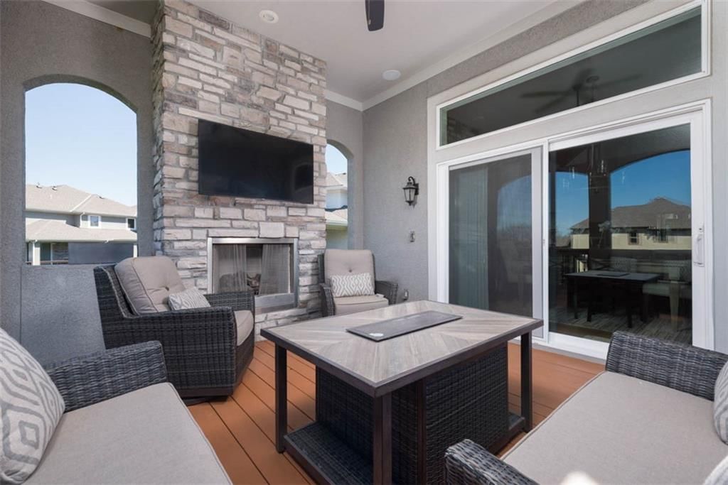15120 Carter Street — photo 23