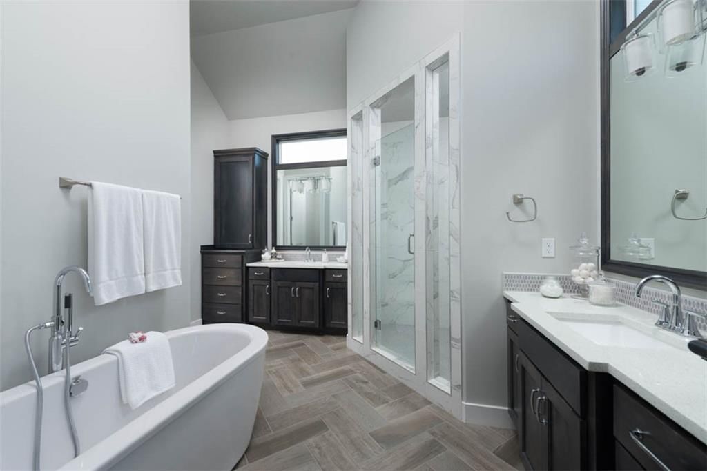 15120 Carter Street — photo 26