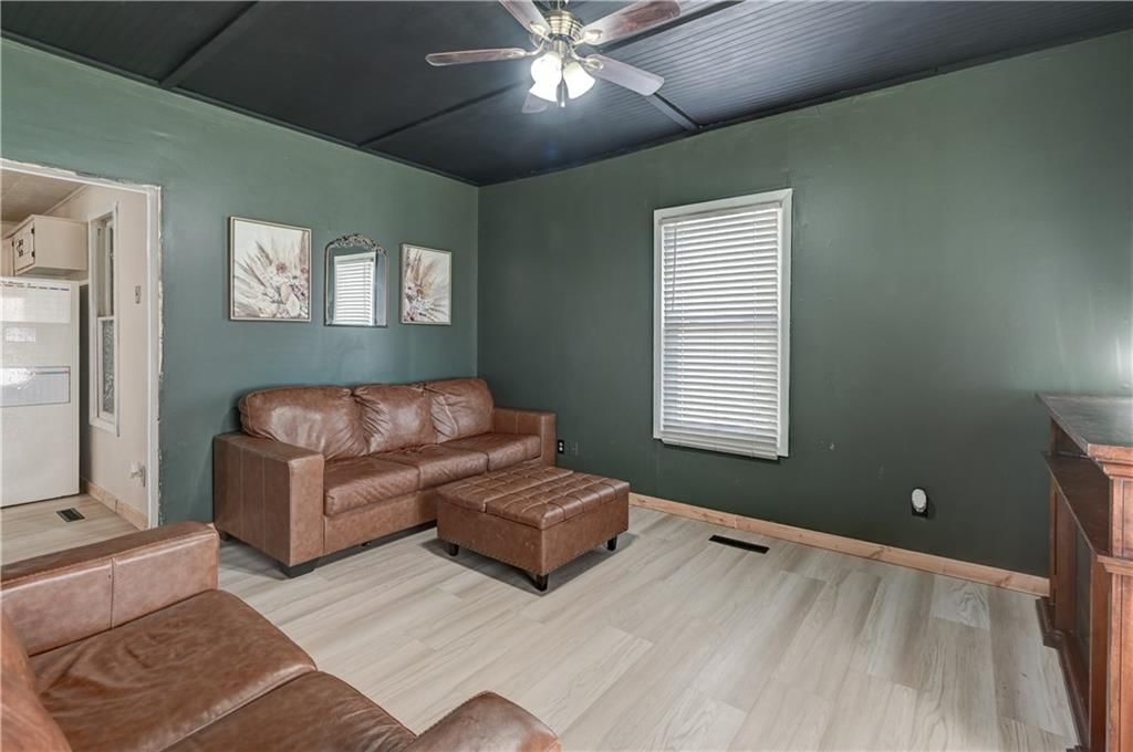 511 N Main Street — photo 9