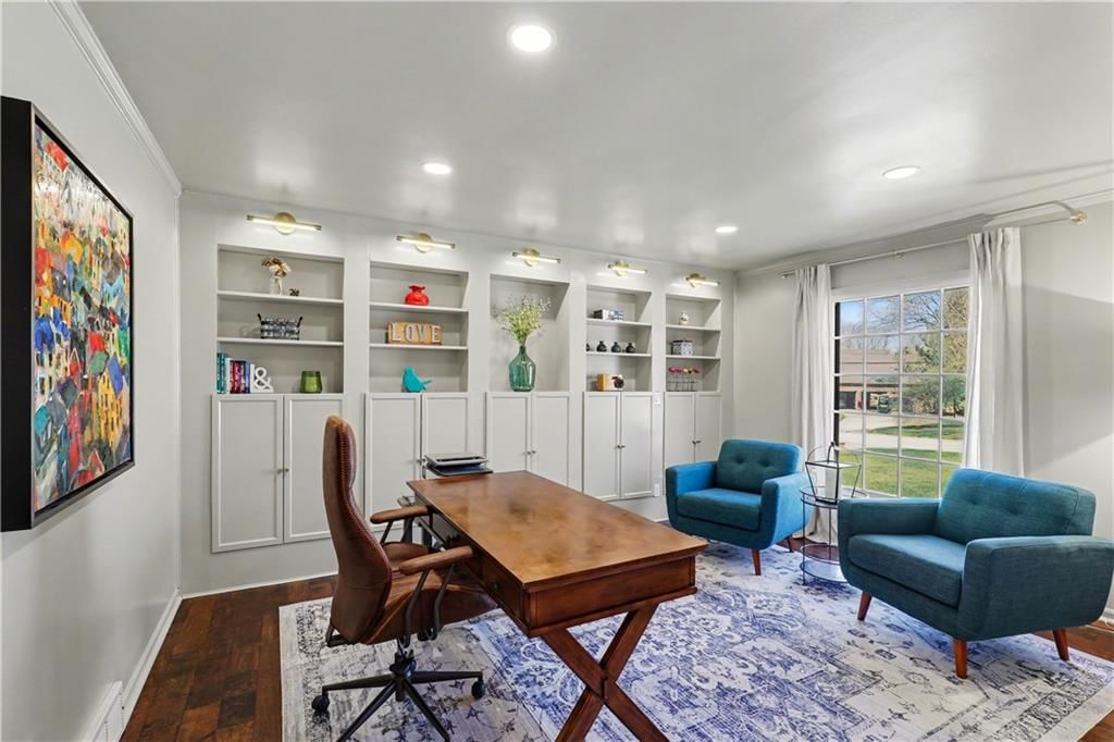 1027 W Burning Tree Drive — photo 7