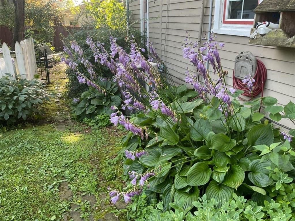 418 Main Street — photo 32