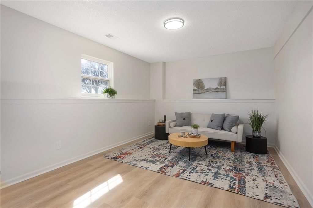 7316 Harry S. Truman Drive — photo 27